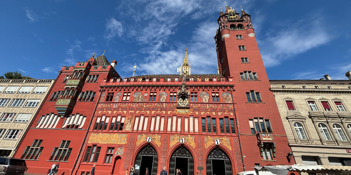 Rathaus, Il Municipio di Basilea.
